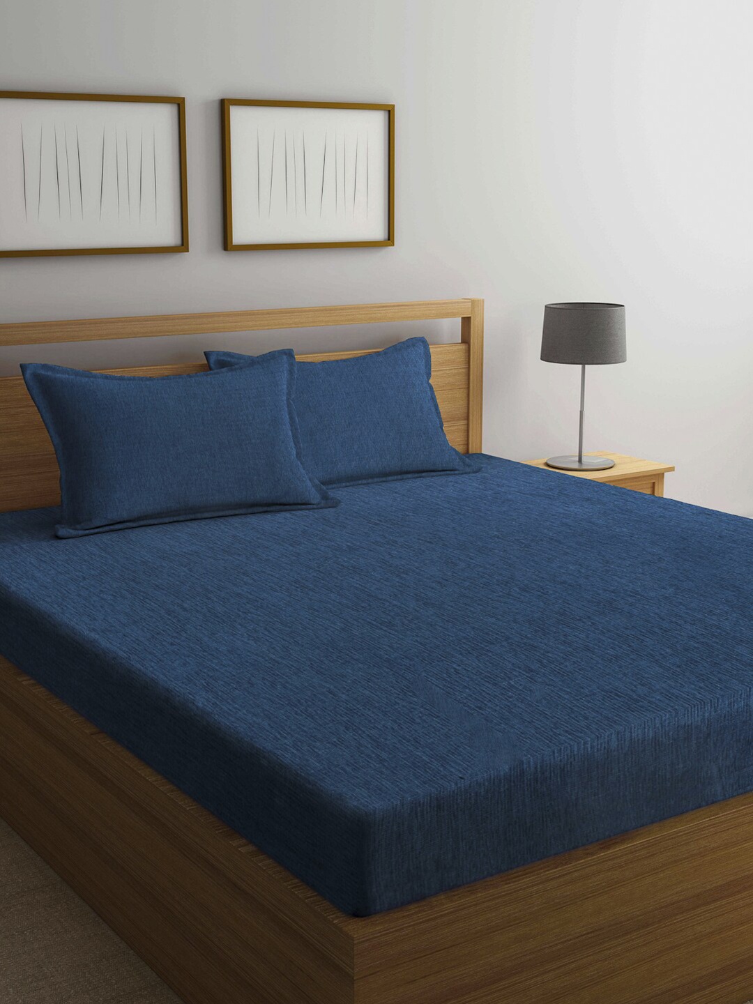 

KLOTTHE 300 TC Pure Cotton King Bedsheet with 2 Pillow Covers, Navy blue