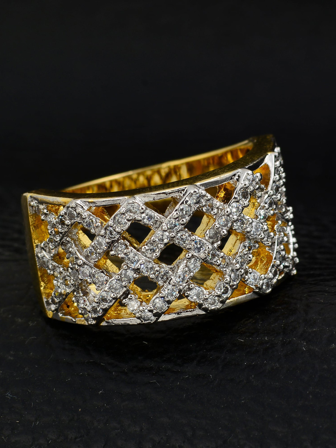 

Silgo Gold-Plated White Stone Studded Finger Ring