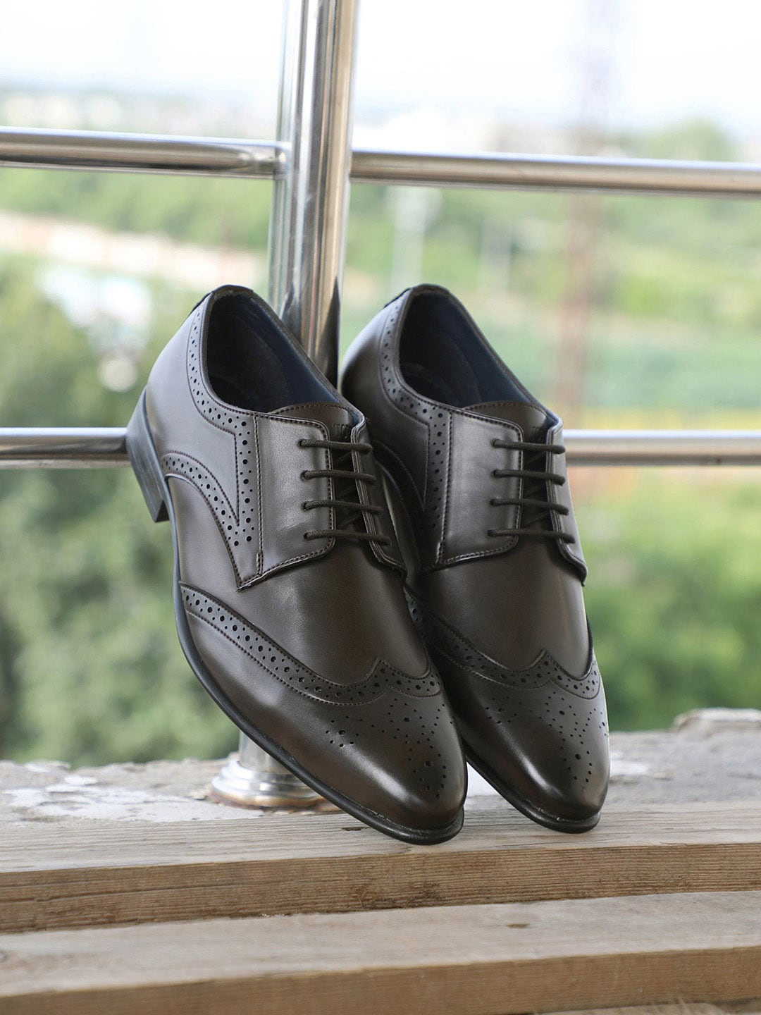 

Alberto Torresi Men Brown Formal Brogues