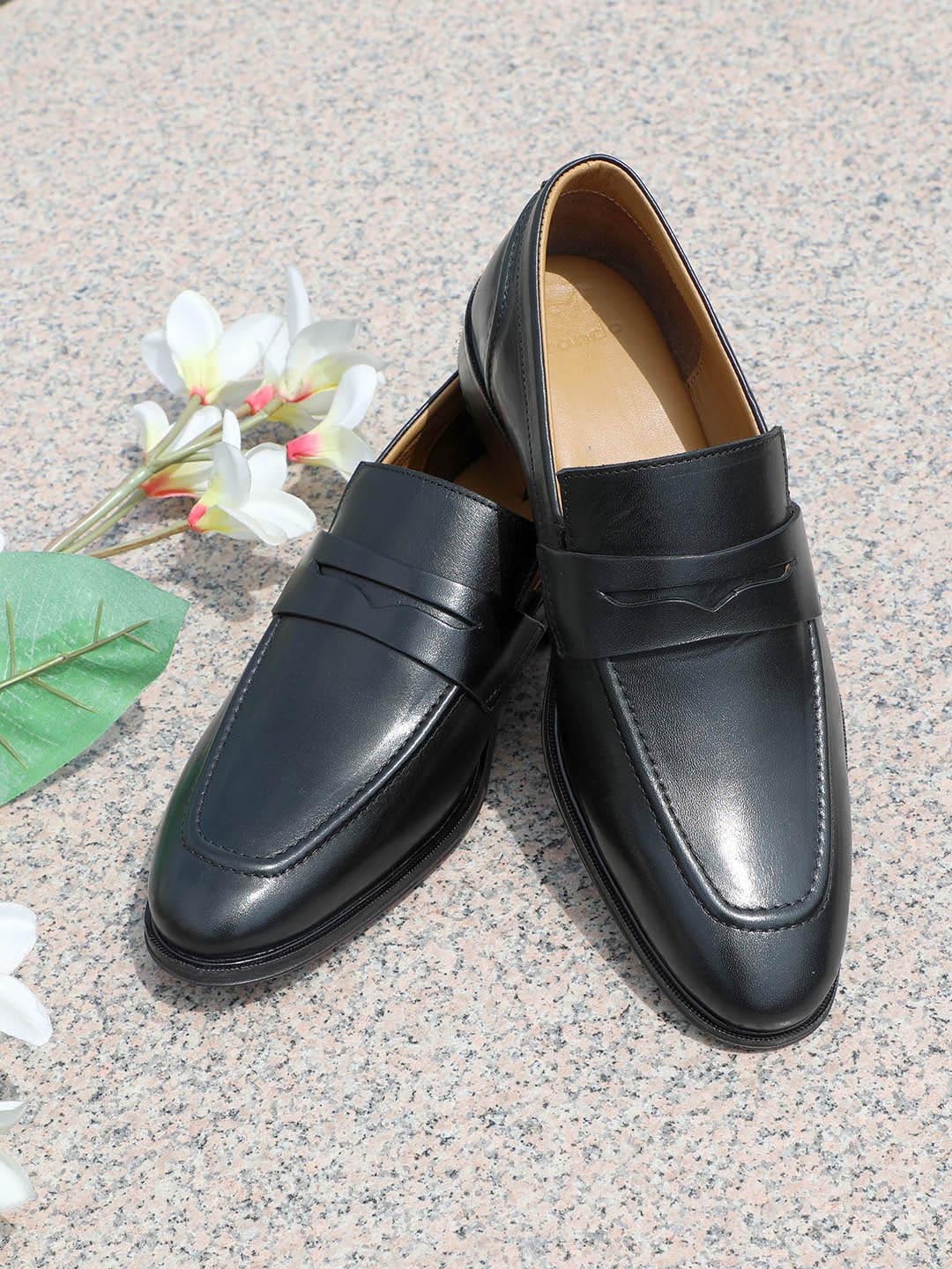 

Alberto Torresi Men Black Leather Loafers