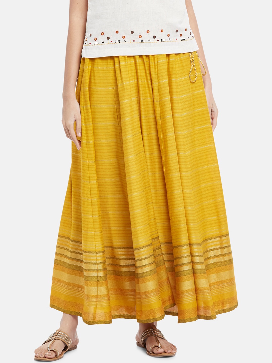 

AKKRITI BY PANTALOONS Women Mustard Yellow Printed Flared Maxi Skirt