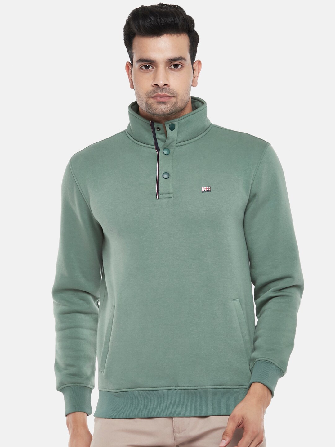 

BYFORD by Pantaloons Men Green Sweatshirt