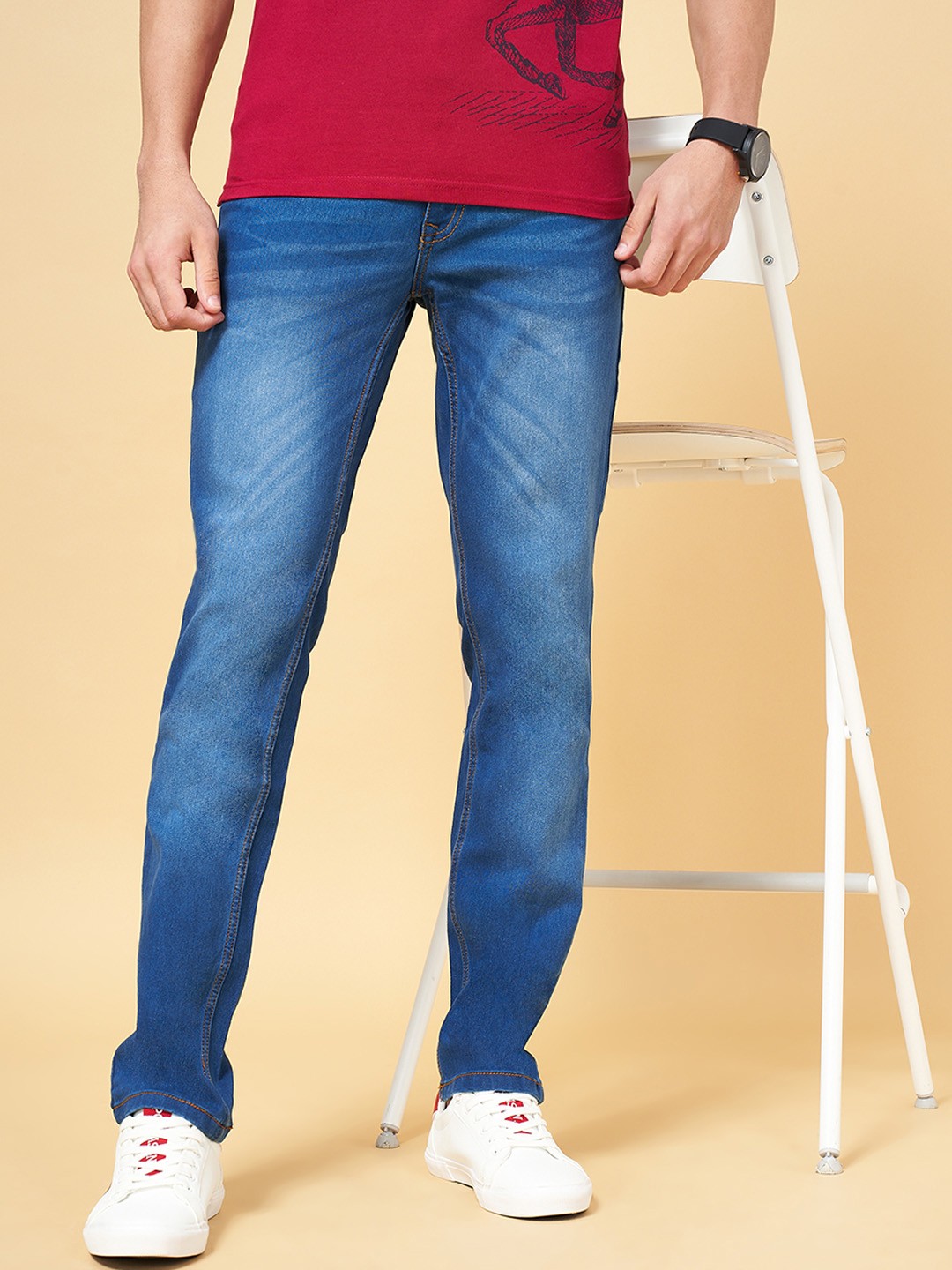 

BYFORD by Pantaloons Men Blue Tapered Fit Low-Rise Light Fade Jeans