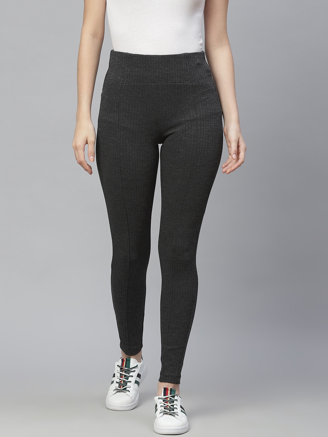

Marks & Spencer Women Black Solid Ankle Length Leggings