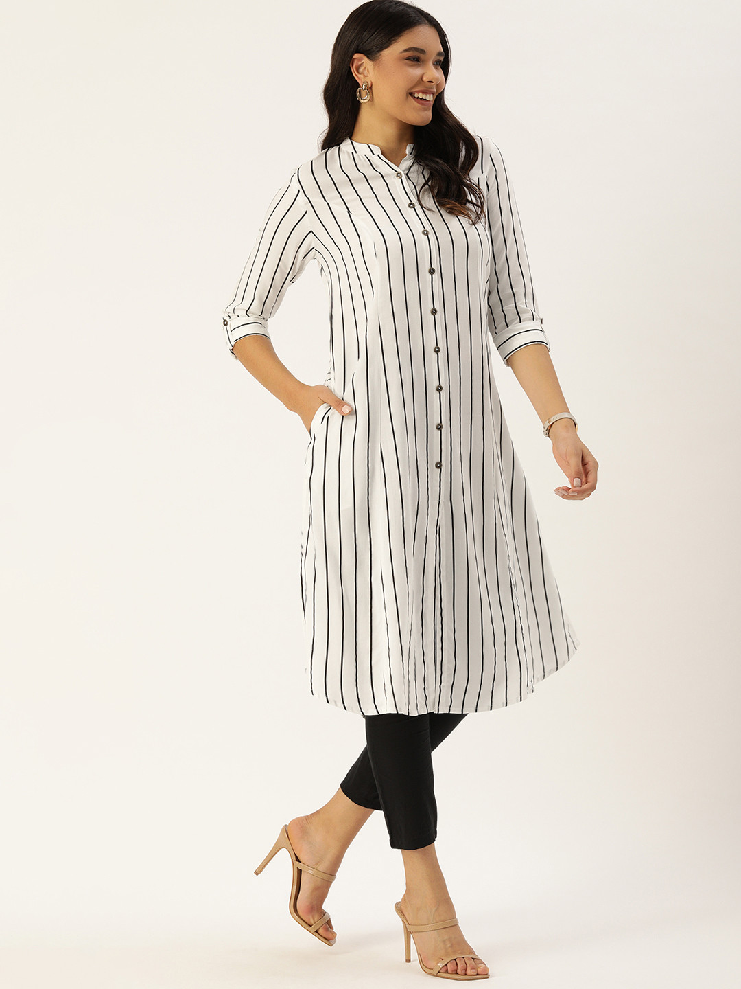 

AMUKTI Women White & Black Striped Princess Cut Kurta