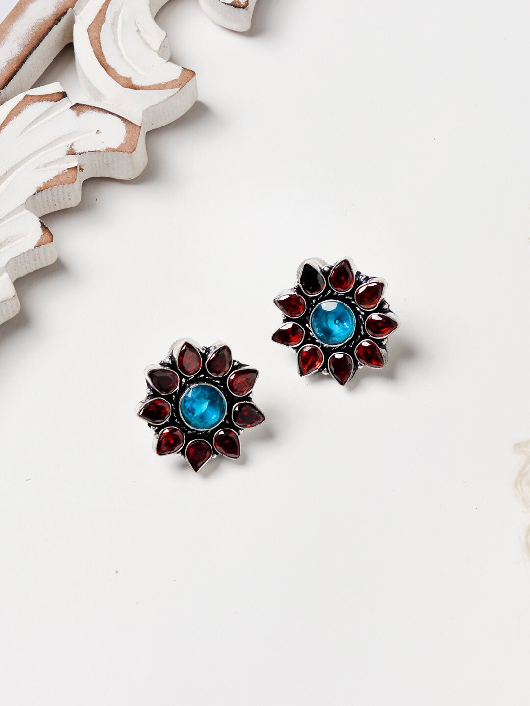 

TEEJH Silver-Plated Blue & Maroon Floral Drop Earrings