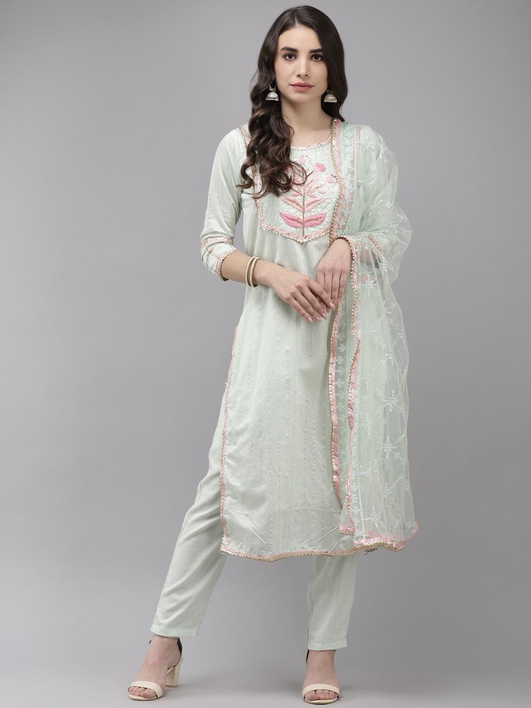 

Ishin Women Green Floral Embroidered Regular Beads and Stones Chanderi Silk Kurta with Trousers & With