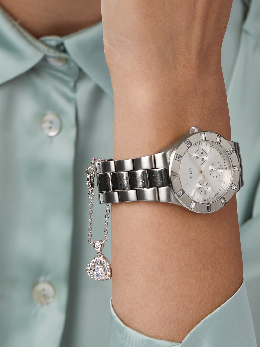 

MINUTIAE Women Silver-Toned & Plated Crystal Studded St. Valentine Watch Charm Bracelet