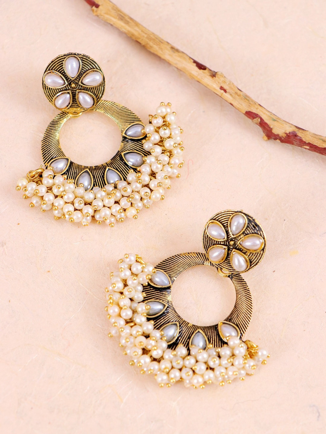 

Crunchy Fashion Gold-Plated & Off-White Kundan & Pearl Studded Contemporary Drop Earrings