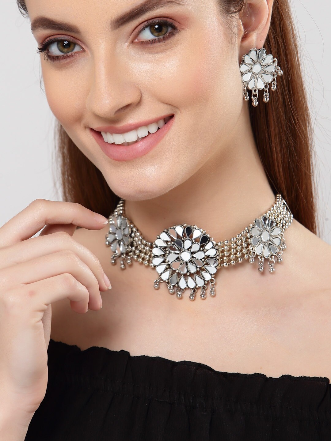 

Shining Diva Oxidised Silver-Plated Mirror Jewellery Set