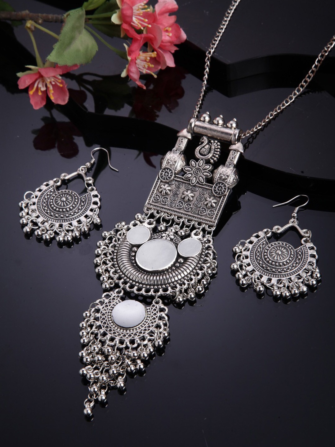 

Shining Diva Silver-Plated Oxidised Jewellery Set