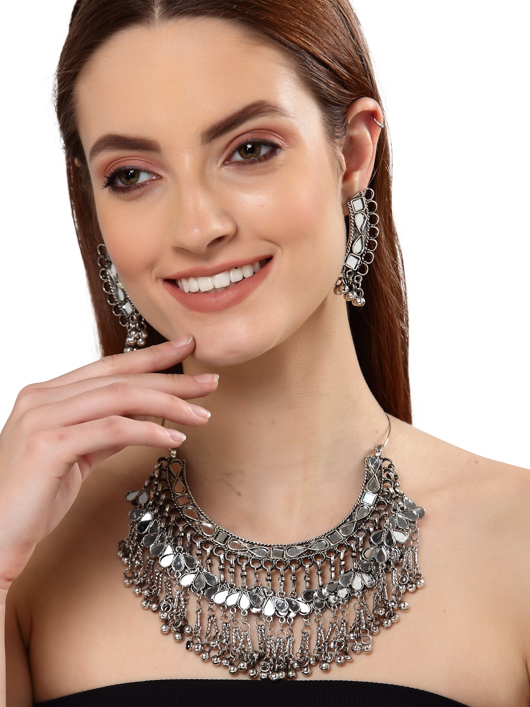

Shining Diva Oxidized Silver-Toned Jewellery Set