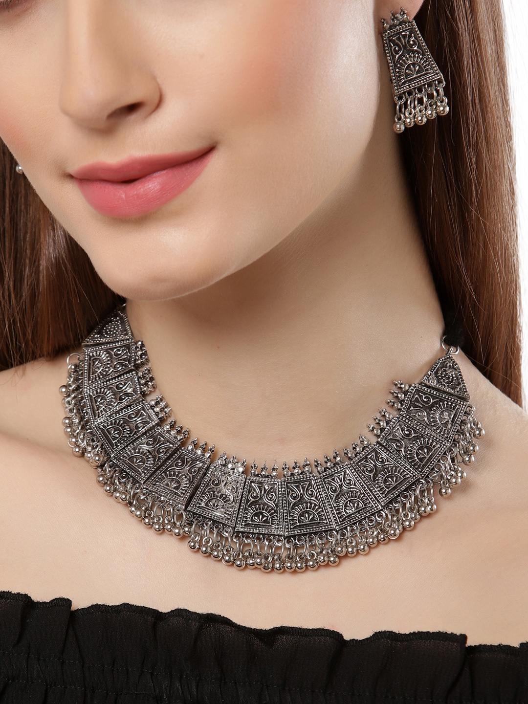 

Shining Diva Oxidised Silver-Plated Jewellery Set