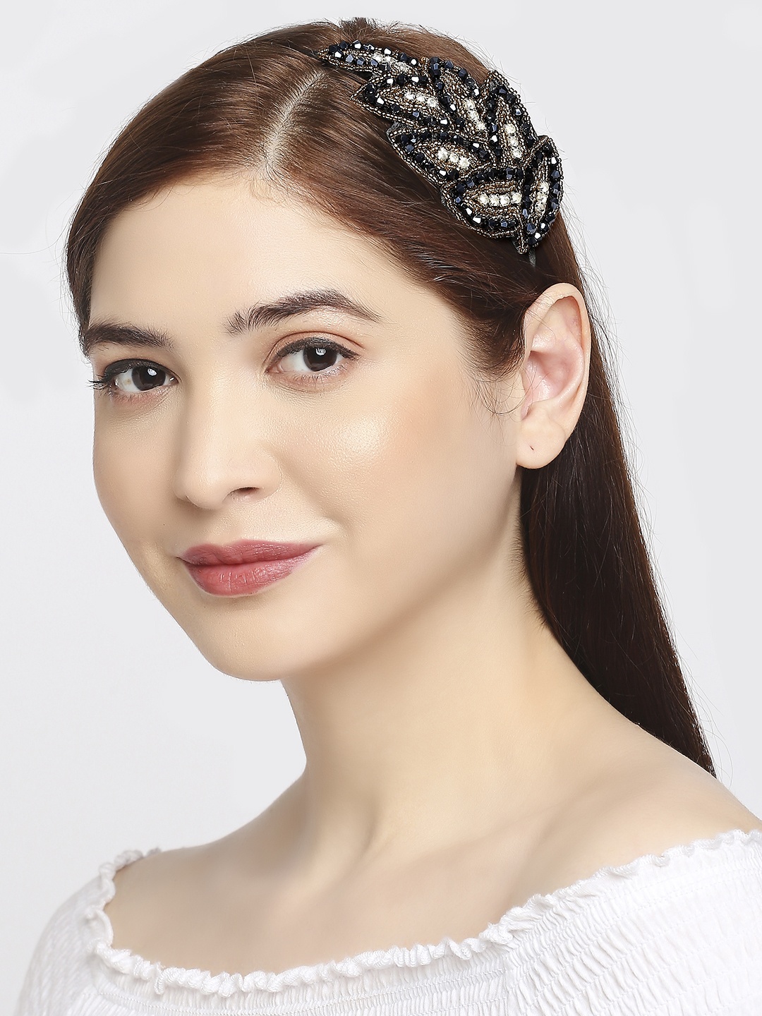 

OOMPH Women Black & Gold-Toned Embellished Broad Hair Band