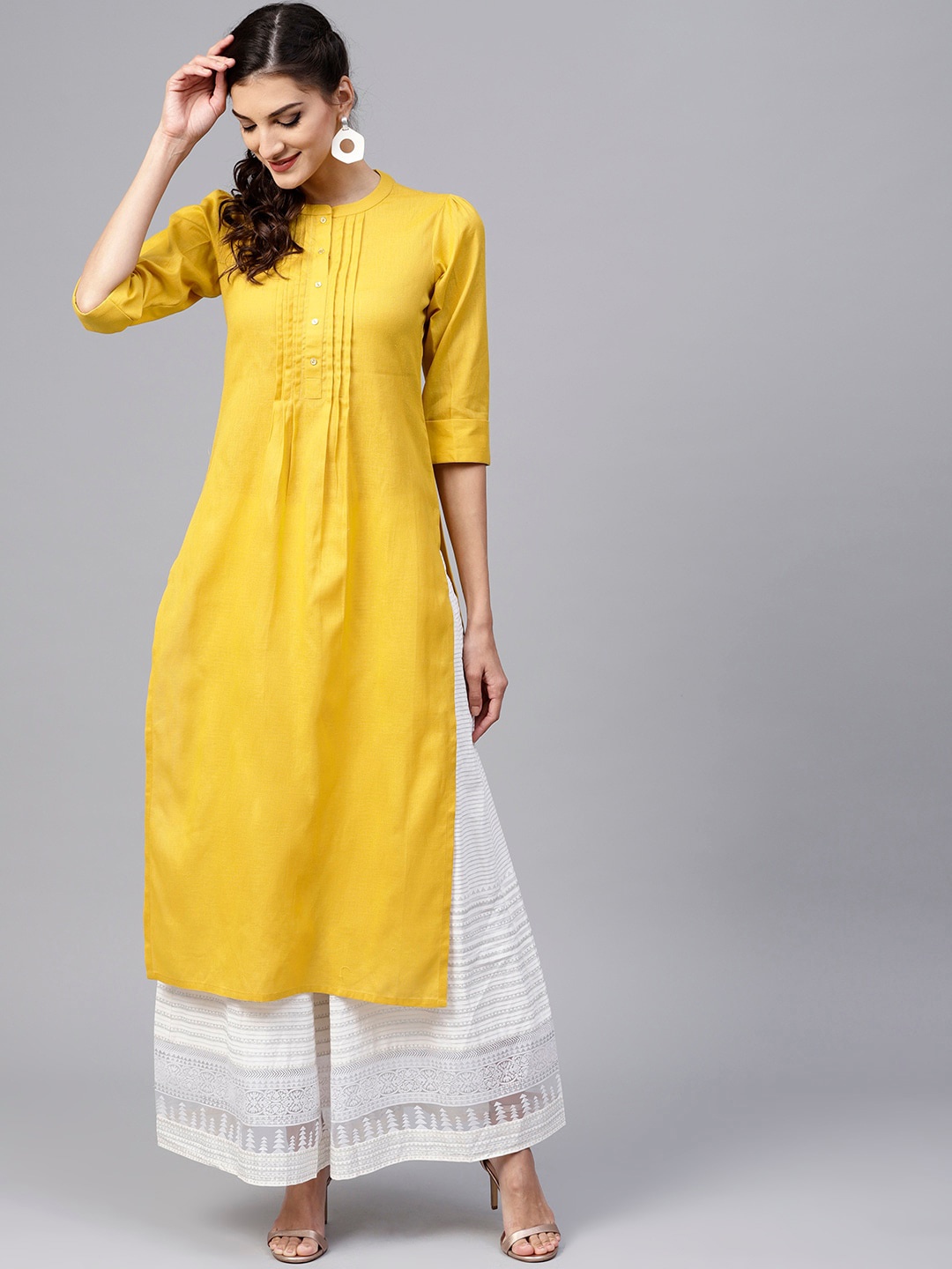 

Gerua By Libas Women Yellow Cotton Kurta