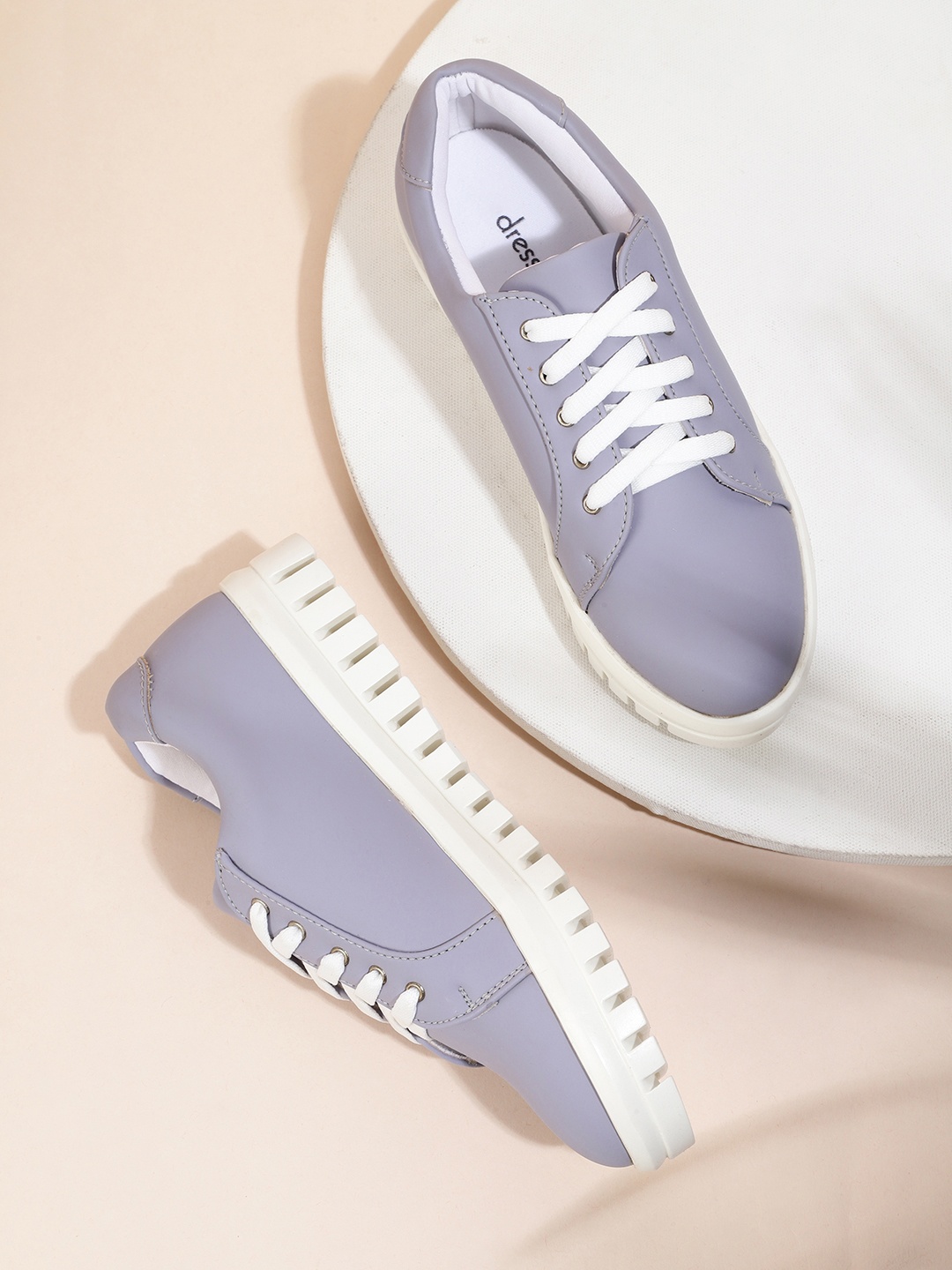 

DressBerry Women Lilac Solid Sneakers, Lavender