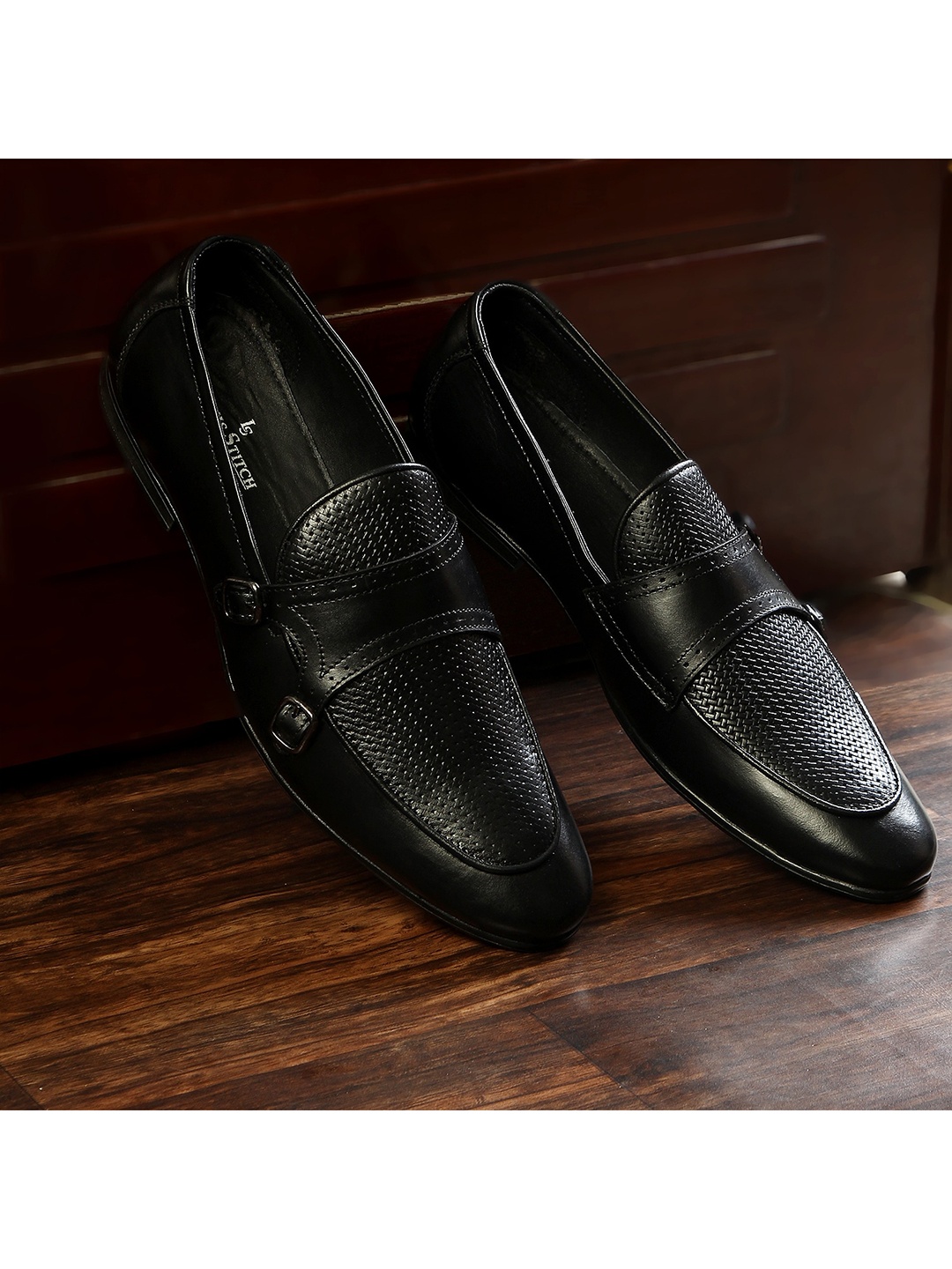 

LOUIS STITCH Men Black Textured Italian Leather Monk Shoes