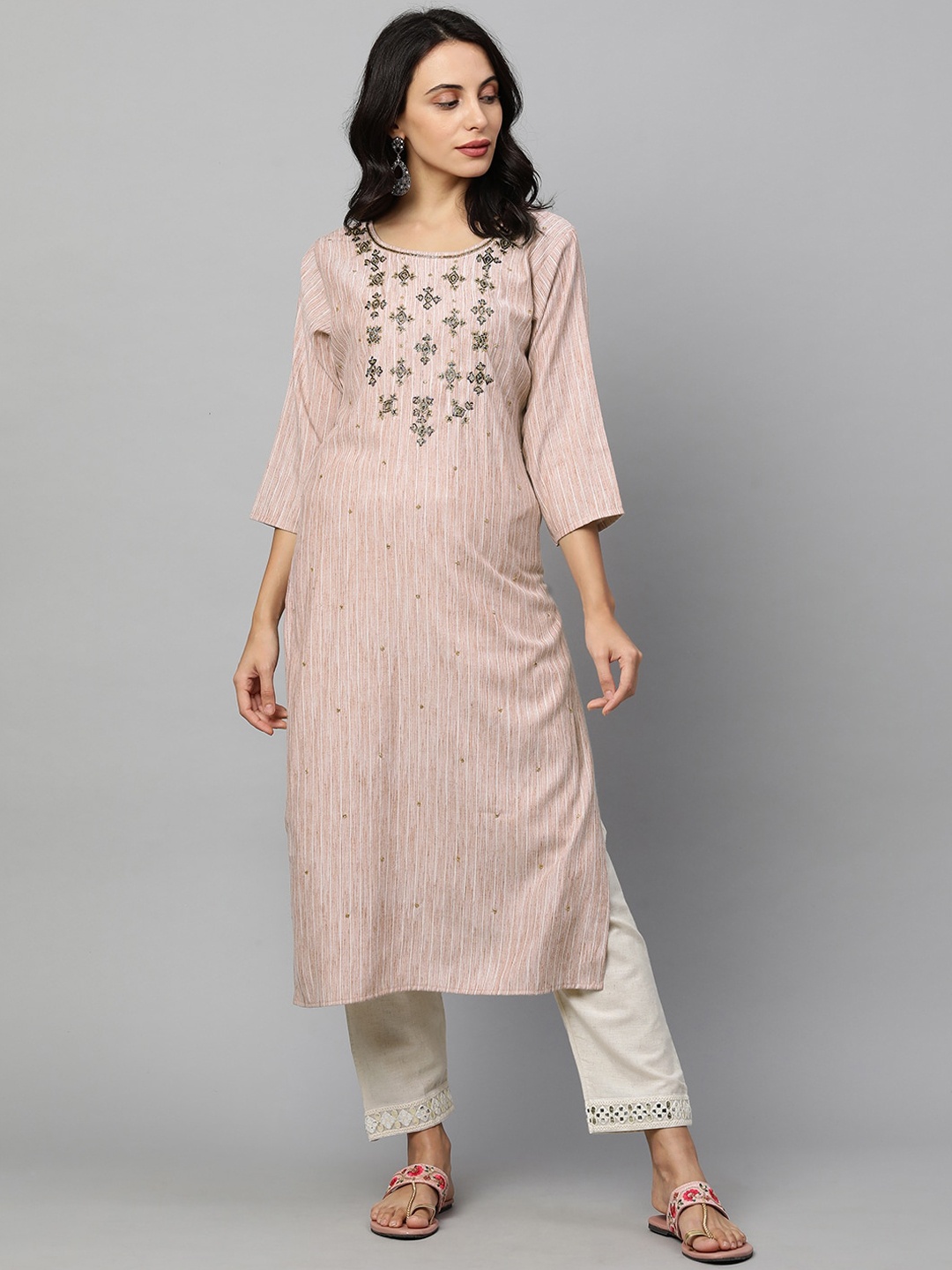 

FASHOR Women Beige & Gold-Toned Embroidered Thread Work Kurta