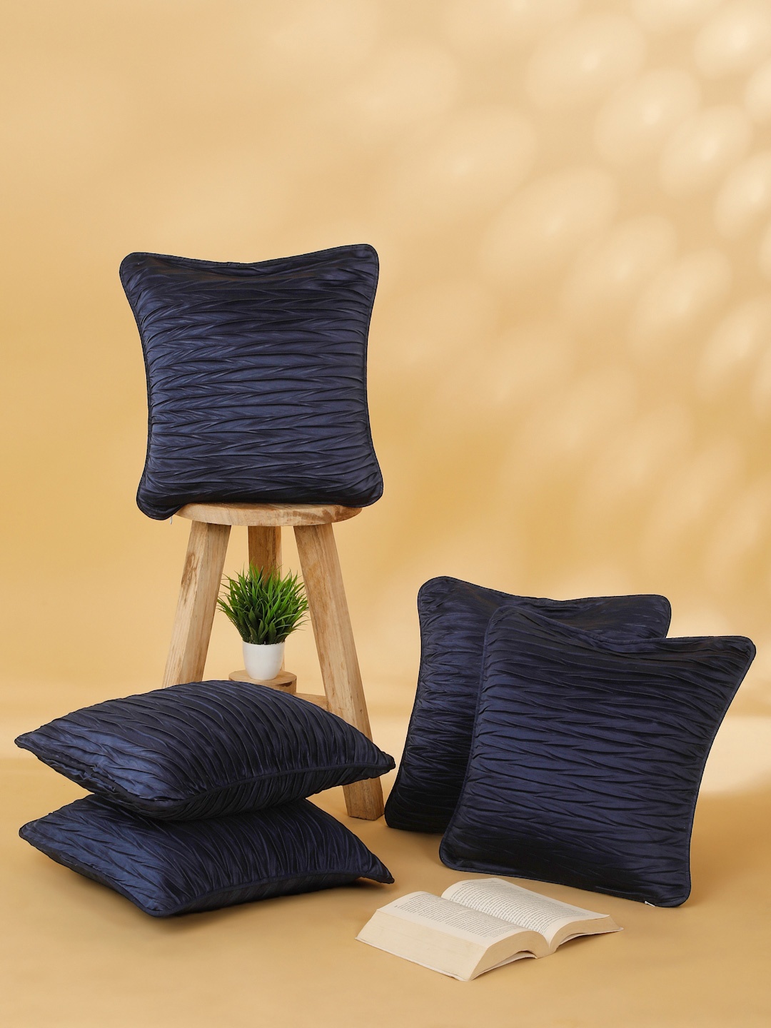 

ROSARA HOME Navy Blue Set of 5 Square Cushion Covers