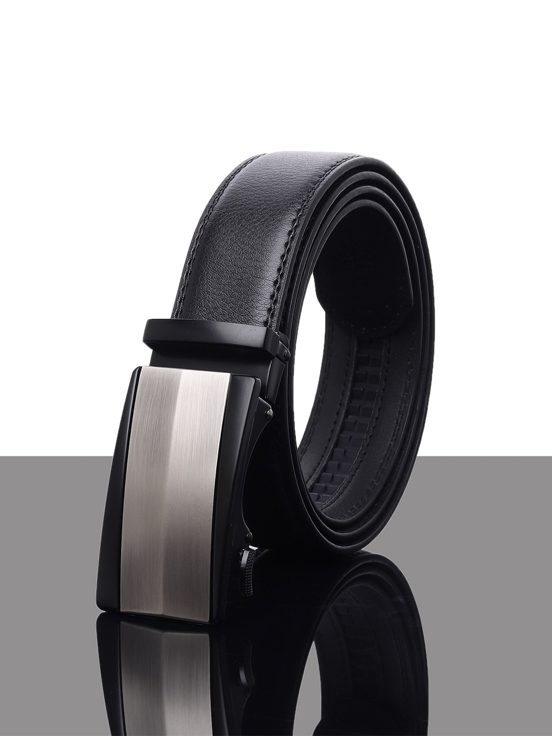 

Kastner Men Black Solid Belt With Automatic Buckle