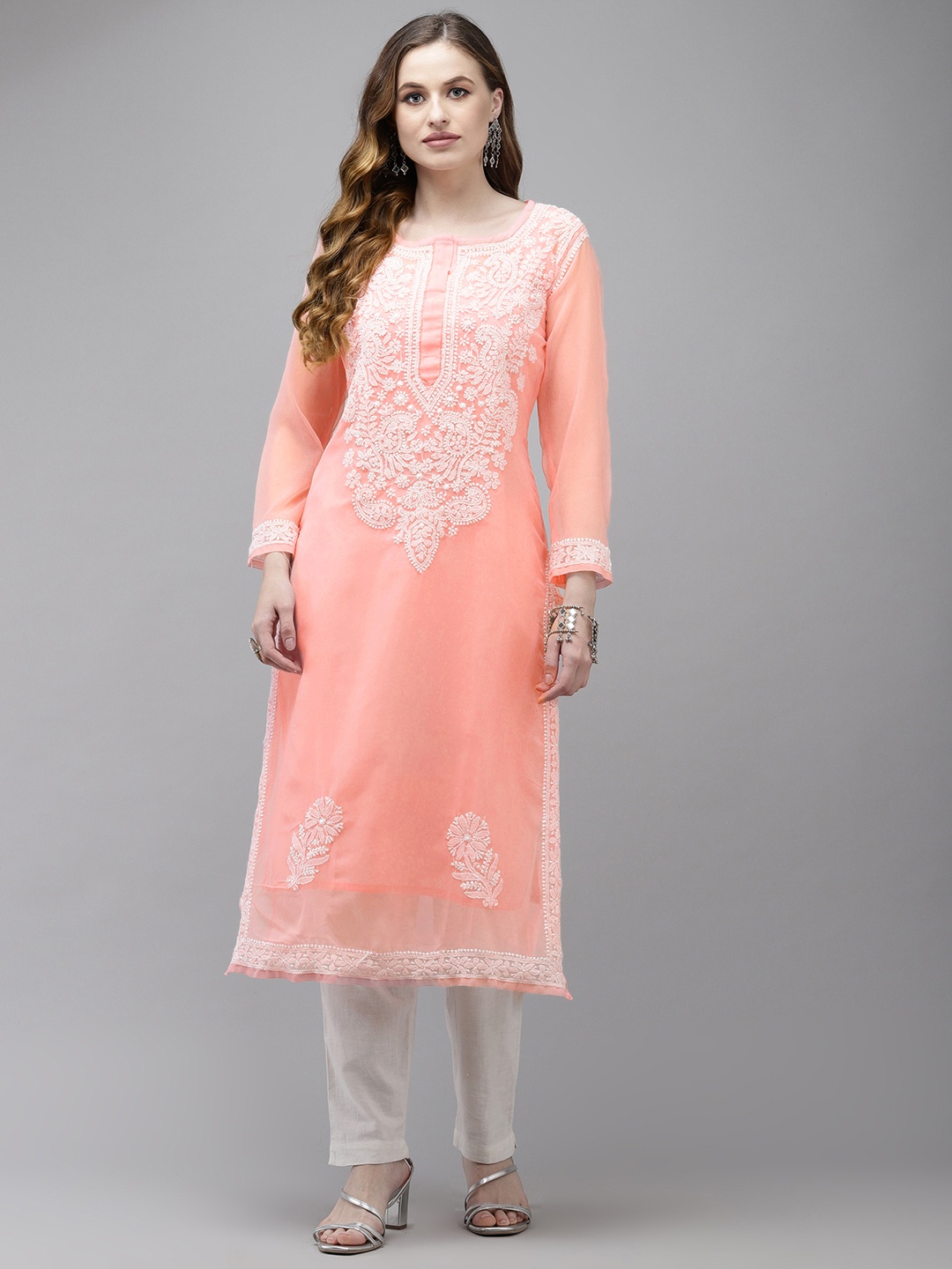 

ADA Women Peach-Coloured Chikankari Hand Embroidered Handloom Handloom Kurta with Slip