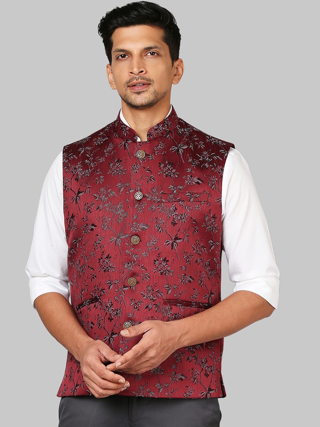 

Raymond Men Dark Maroon Waistcoat