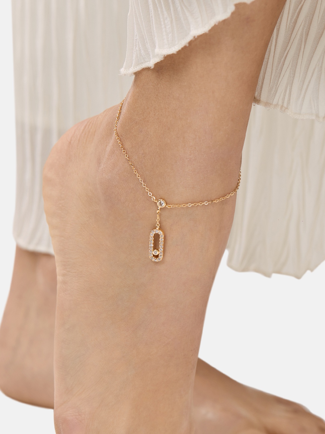 

MINUTIAE Gold-Plated White Crystal-Studded Handcrafted Anklet