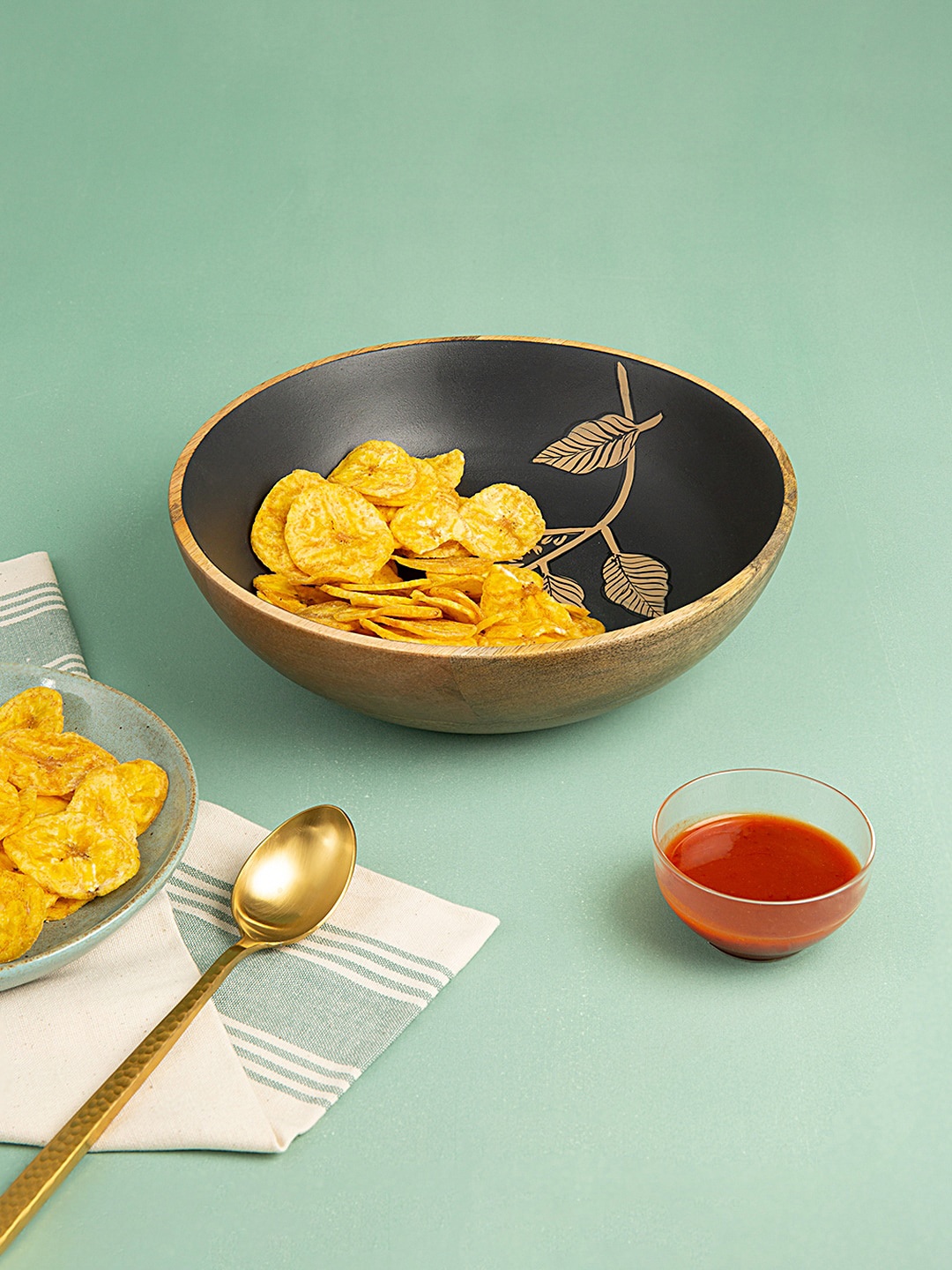 

ellementry Black Handcrafted Wooden Bowl