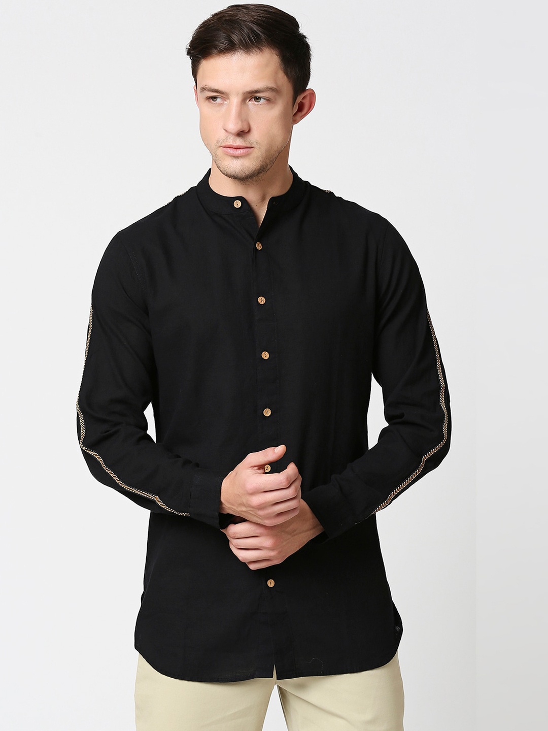 

Bewakoof Men Black Kurta