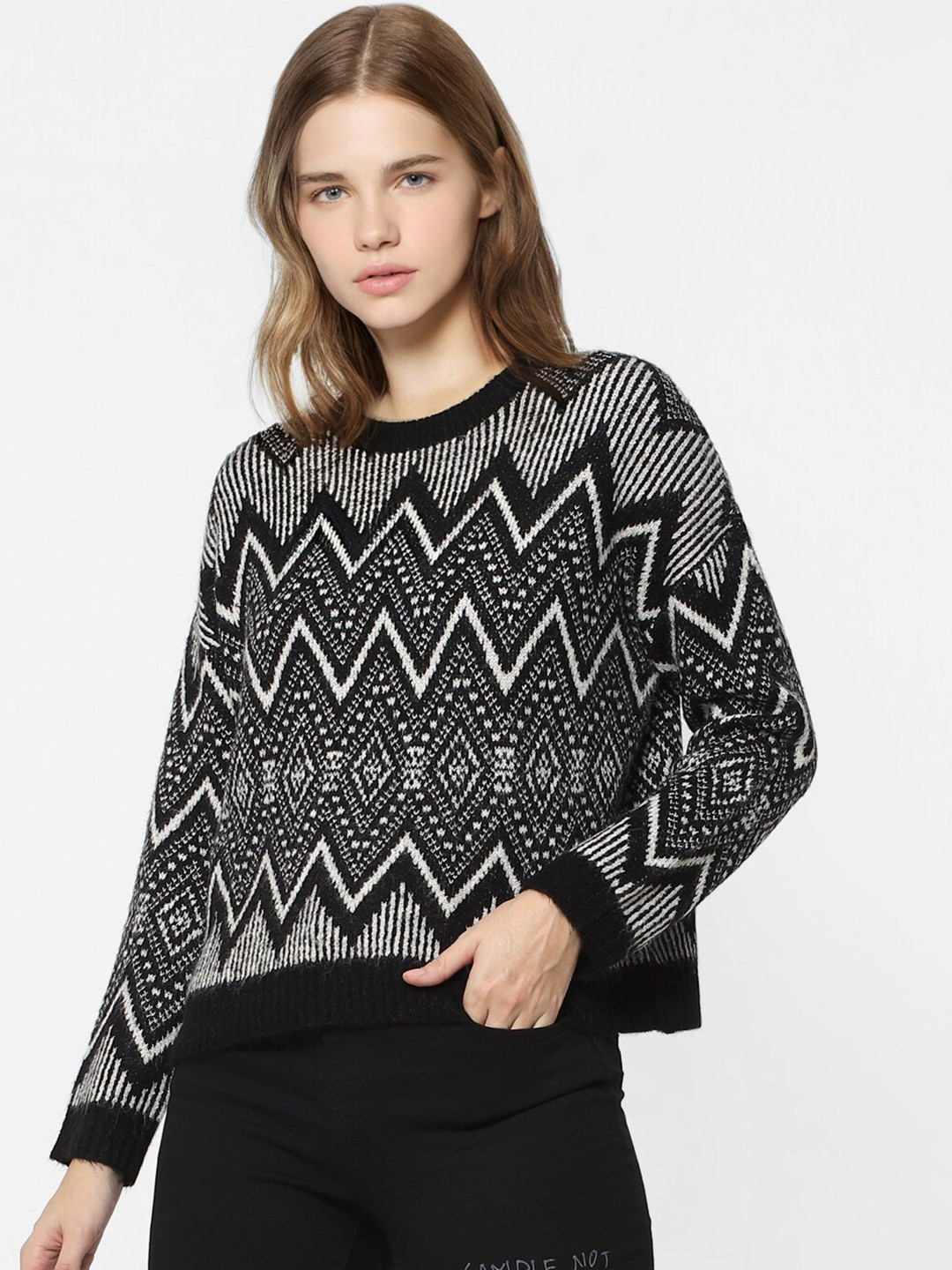 

ONLY Women Black & White Patterned Pullover