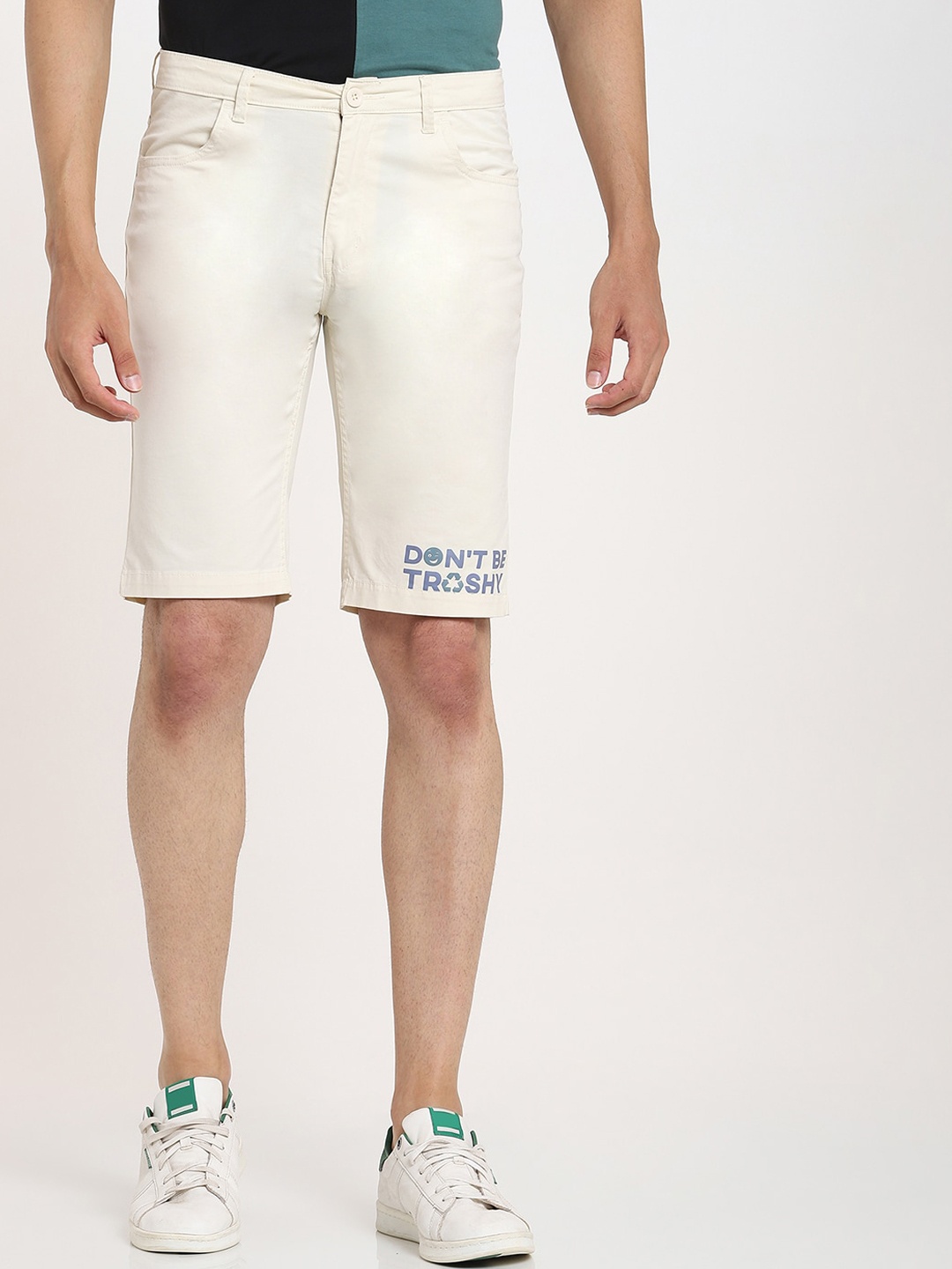 

Bewakoof Men Cream-Coloured Chino Shorts