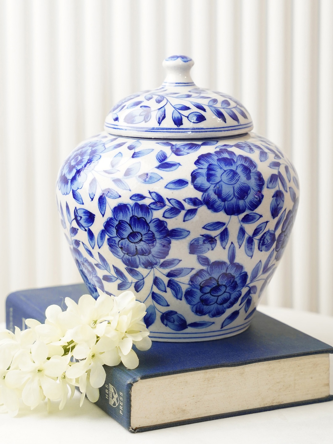 

Folkstorys Blue & White Floral Handpainted Vase With Lid