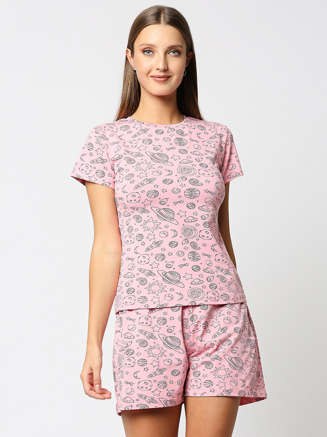 

Bewakoof Women Pink & Grey Cotton Printed T-shirt with Shorts