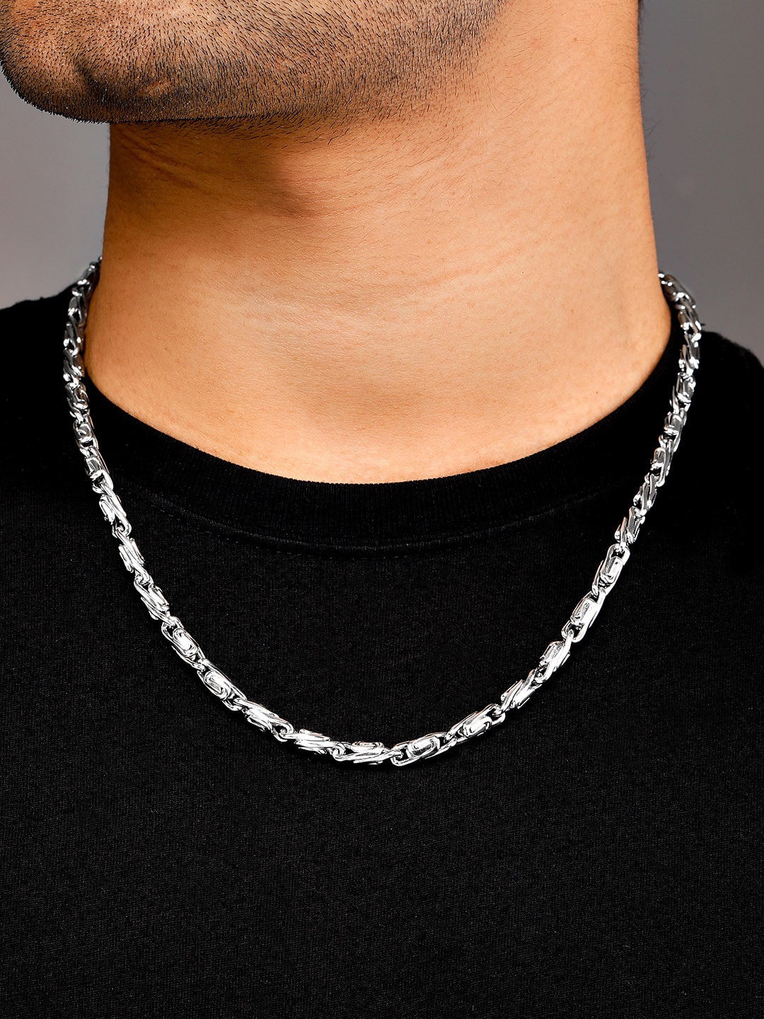 

The Roadster Lifestyle Co Men Silver-Toned Silver-Plated Handcrafted Necklace