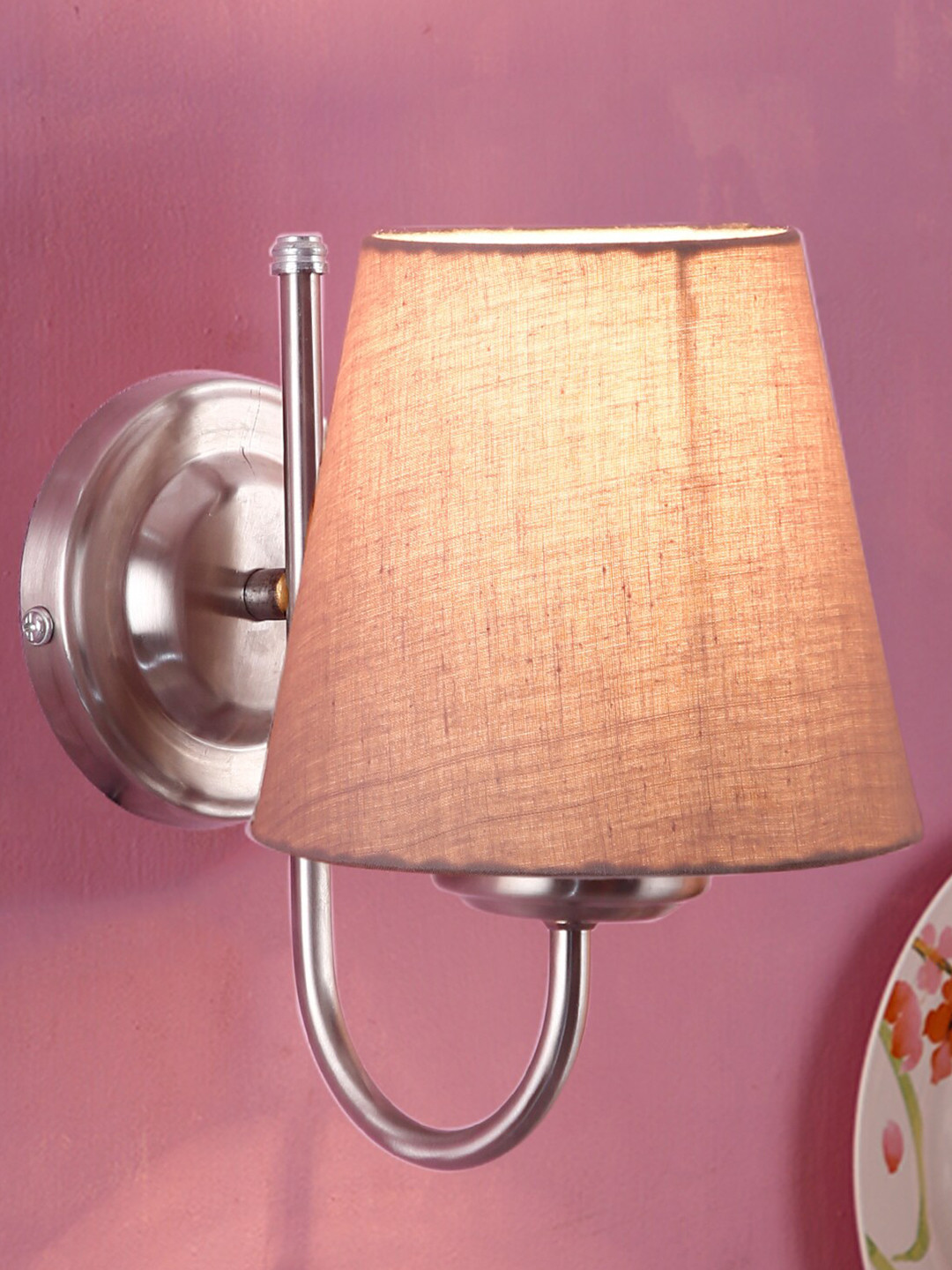 

Devansh White & Silver Contemporary Wall Lamp