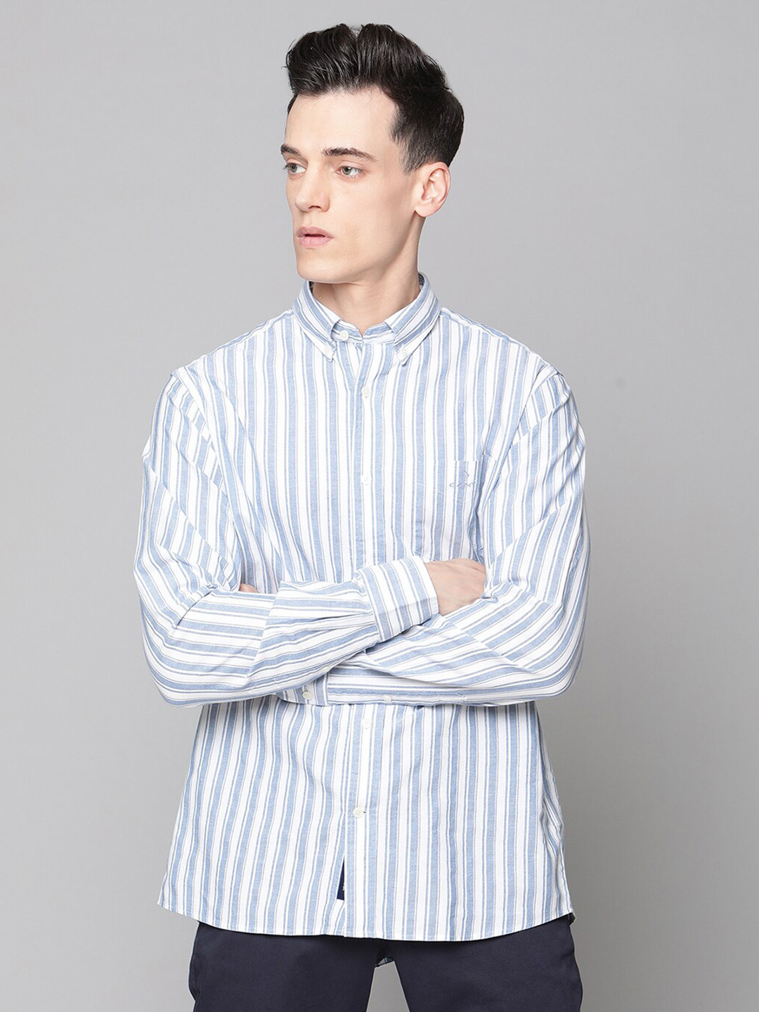 

GANT Men Blue Slim Fit Opaque Striped Casual Shirt