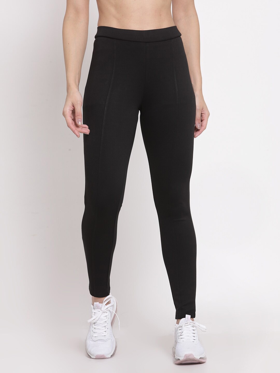 

Mode By Red Tape Women Black Solid Skinny Fit High Rise Jegging