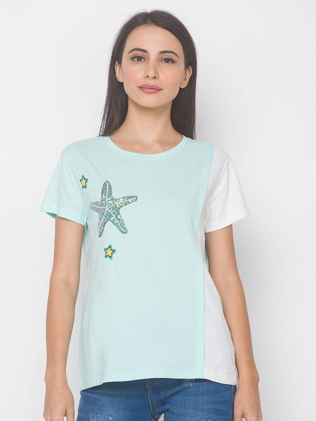 

Globus Women Blue & White Colourblocked T-shirt