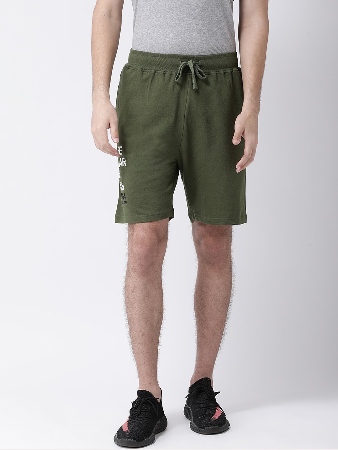 

Club York Men Olive Green Regular Shorts