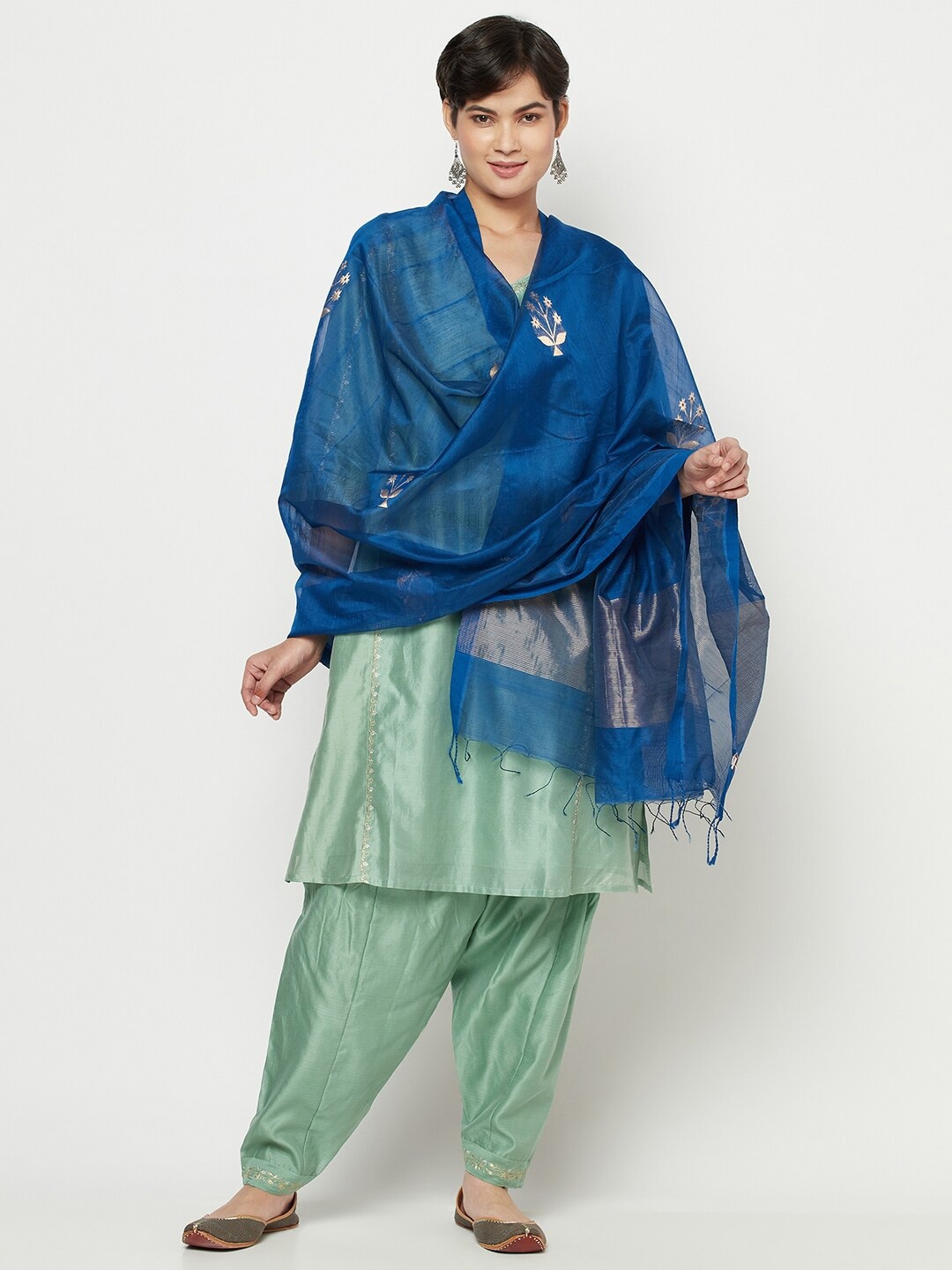 

Fabindia Blue & Gold-Toned Woven Design Cotton Silk Dupatta