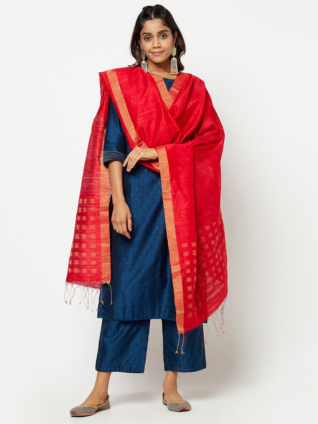 

Fabindia Women Red & Gold-Tone Woven Design Pure Silk Dupatta