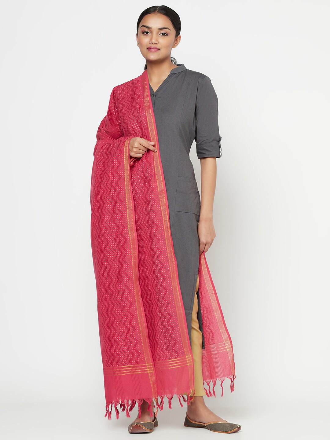 

Fabindia Women Magenta Printed Cotton Dupatta