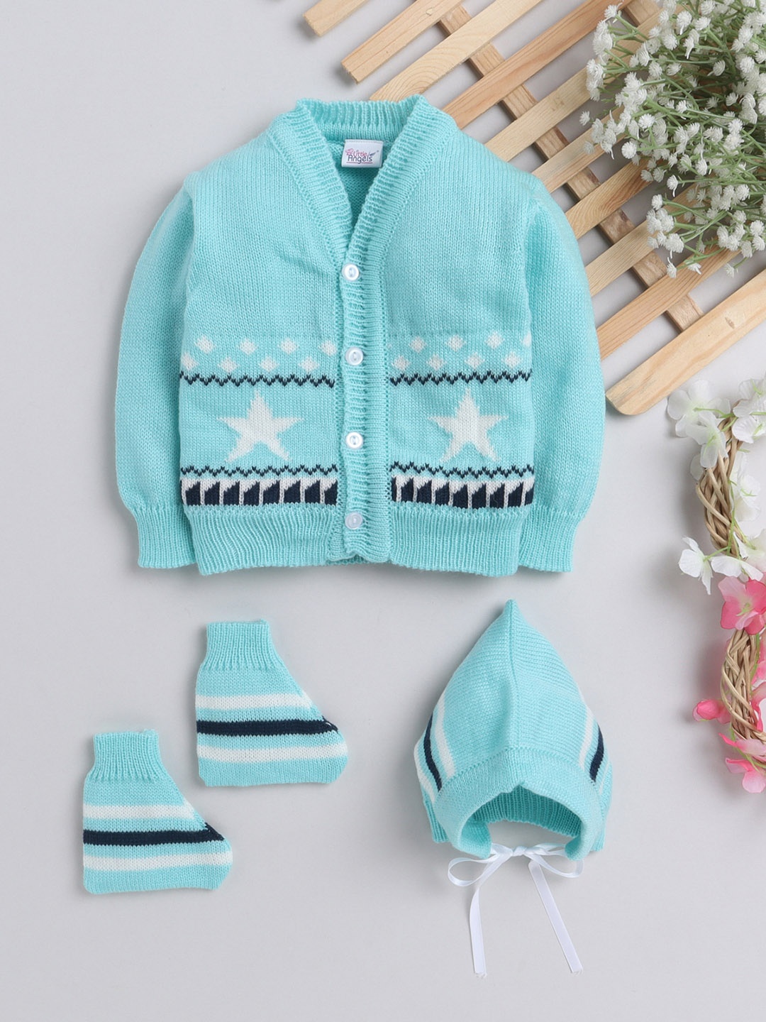 

Little Angels Infants Kids Green & Black Printed Acrylic Sweater Set