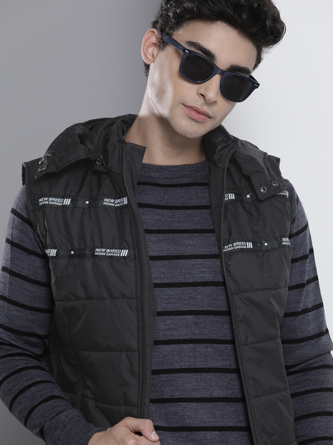 

The Indian Garage Co Men Black Solid Detachable Hood Padded Jacket