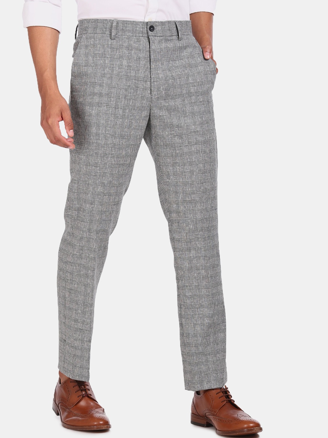 

Excalibur Men Grey Checked Formal Trousers