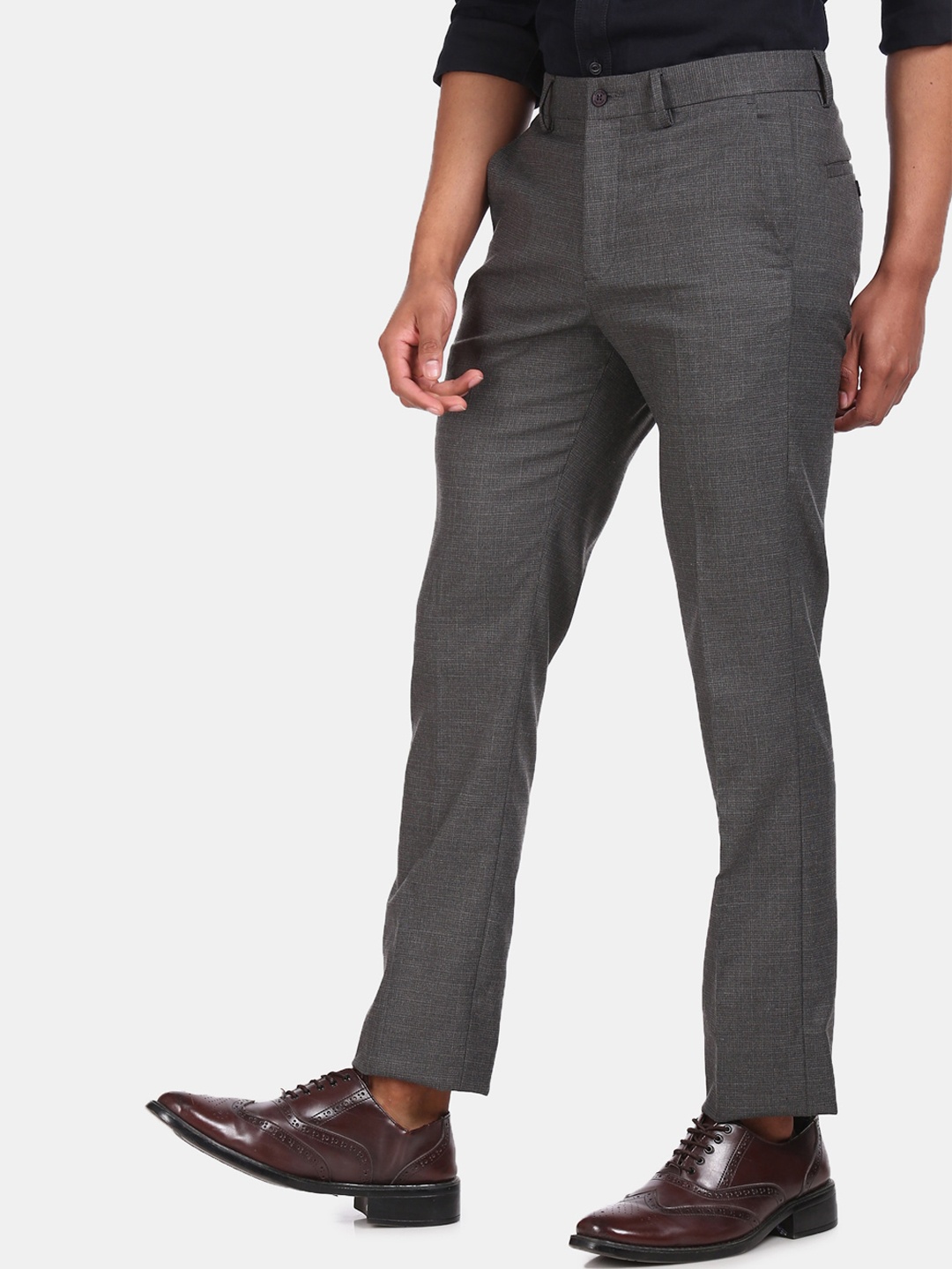 

Excalibur Men Grey Textured Formal Trousers