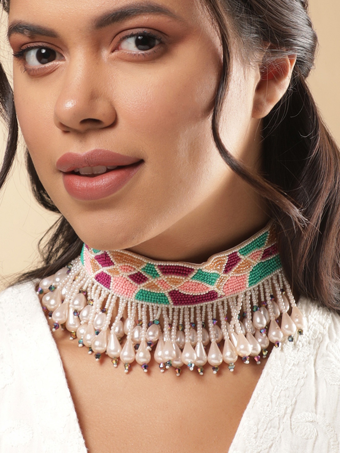 

Rubans Woman Rose Gold & White Handcrafted Necklace