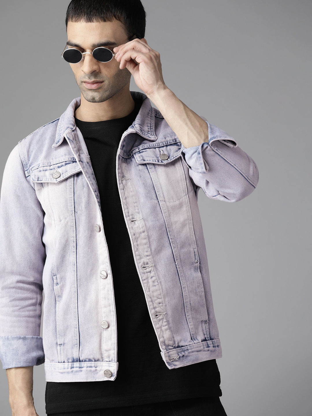

The Roadster Lifestyle Co Men Blue & Pink Pure Cotton Washed Denim Jacket