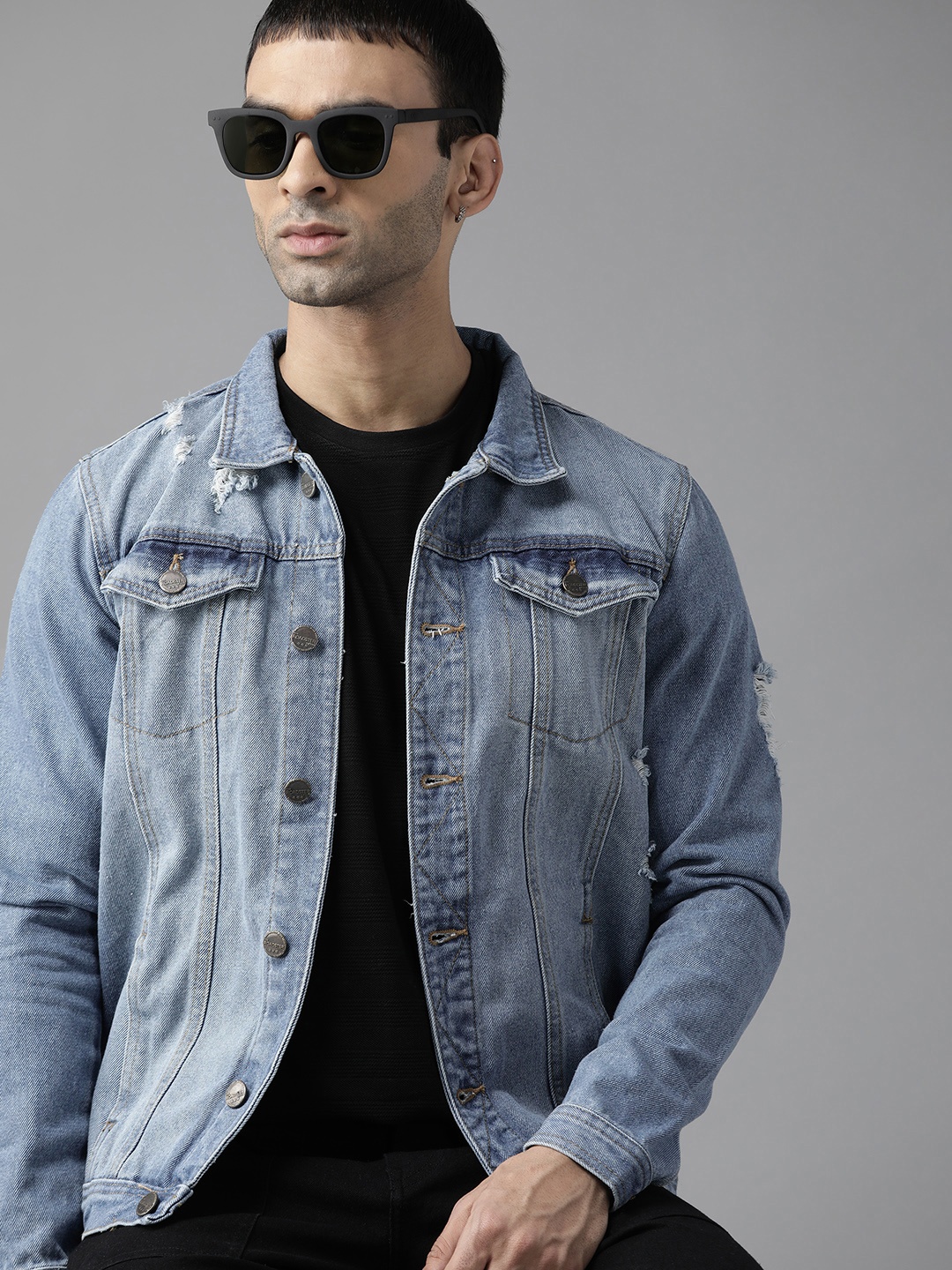 

The Roadster Lifestyle Co Men Blue Pure Cotton Distressed Washed Denim Jacket