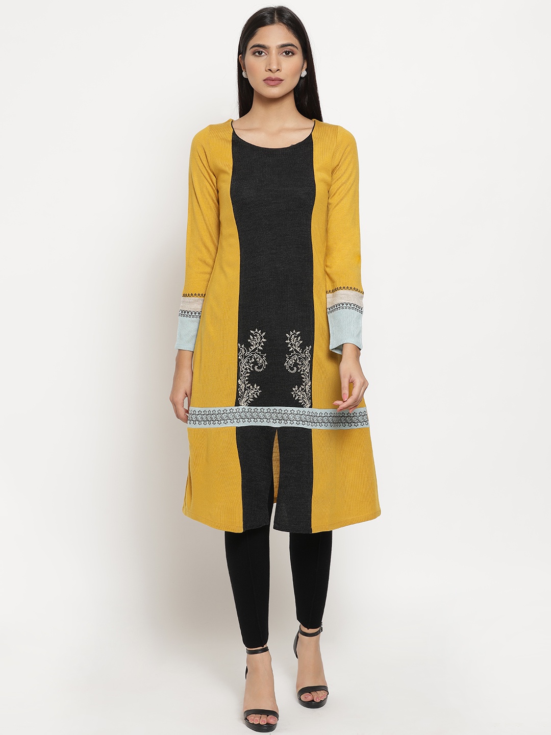 

W Women Mustard Yellow & Black Colourblocked Pure Acrylic Kurta